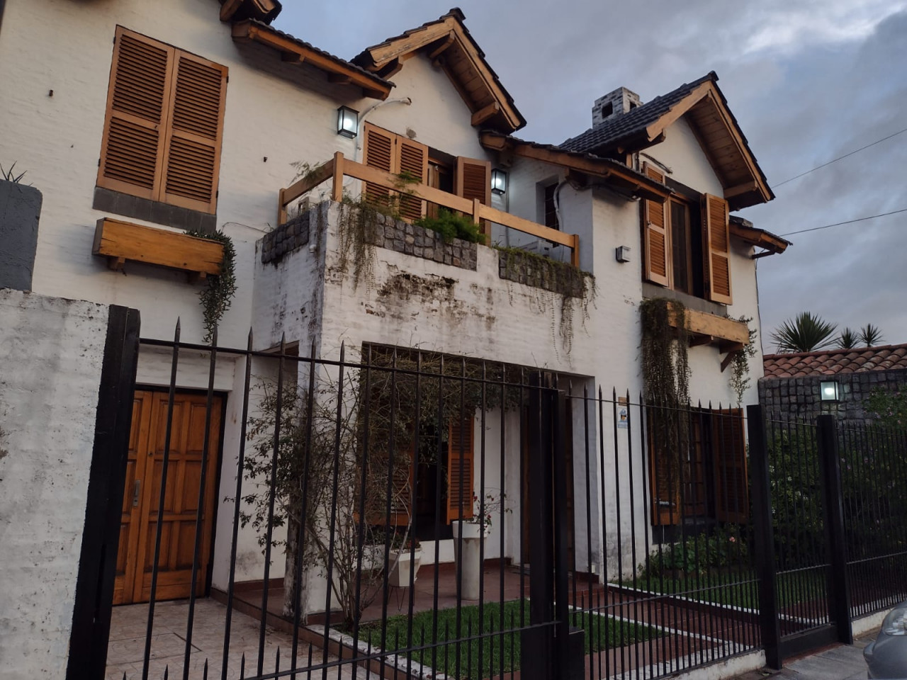 Casa en Venta en Bella Vista de 4 ambientes, parque y pileta en Bella Vista- Buenos Aires // Apto crédito