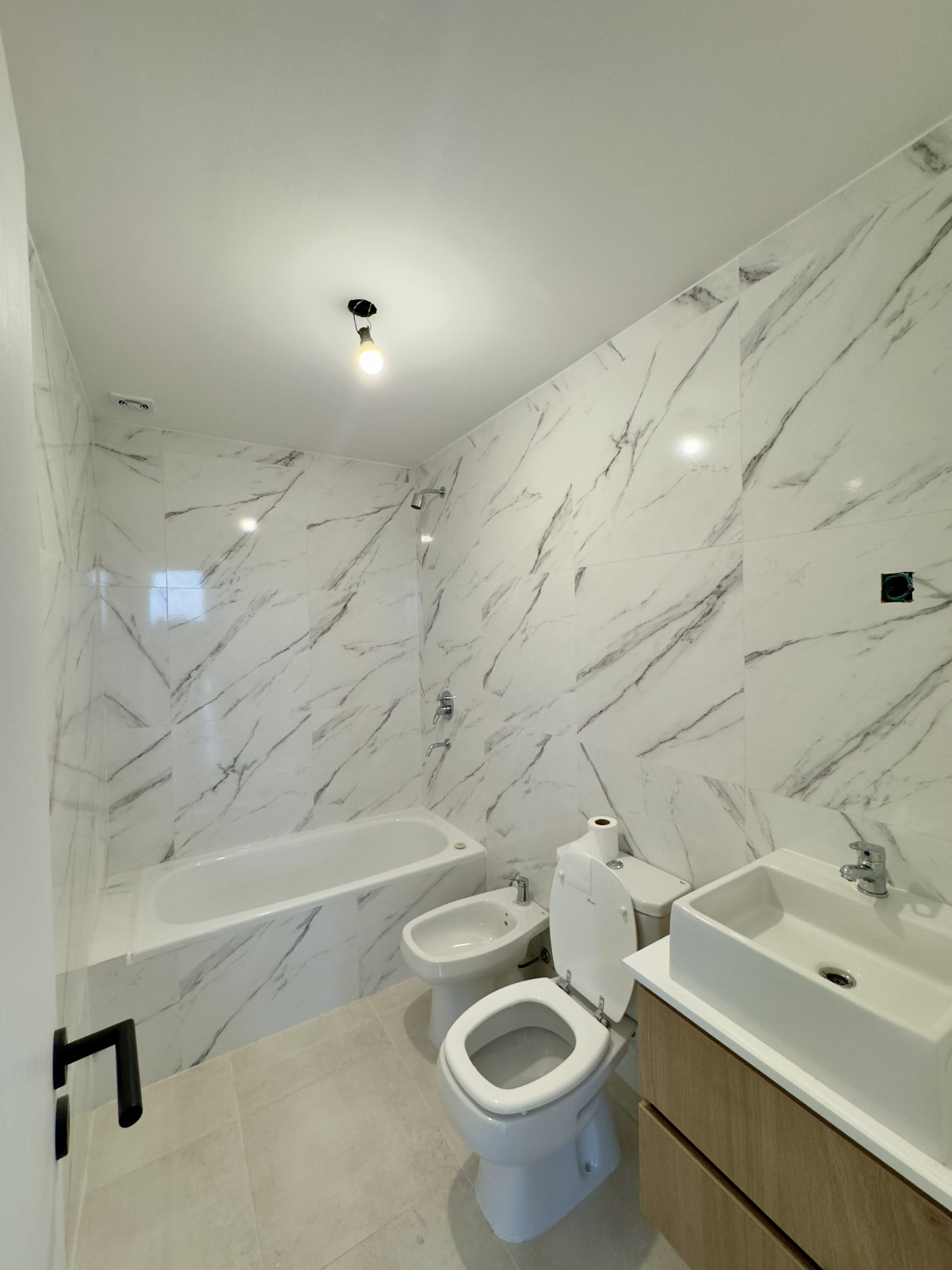 baño unidad finalizada en torre 1